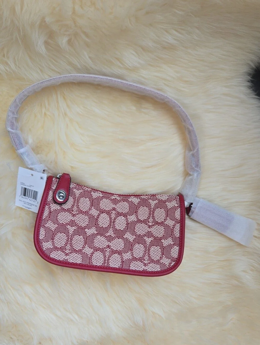 Coach Originals Signature Jacquard Swinger 20 Shoulder Bag